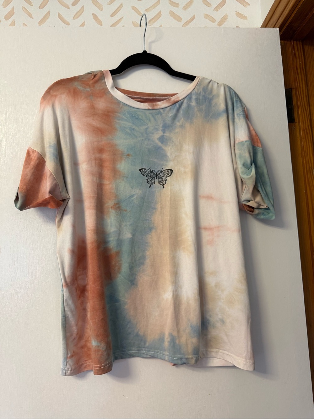 Tie-Dye Butterfly Graphic Womens T-Shirt - Multi-Color